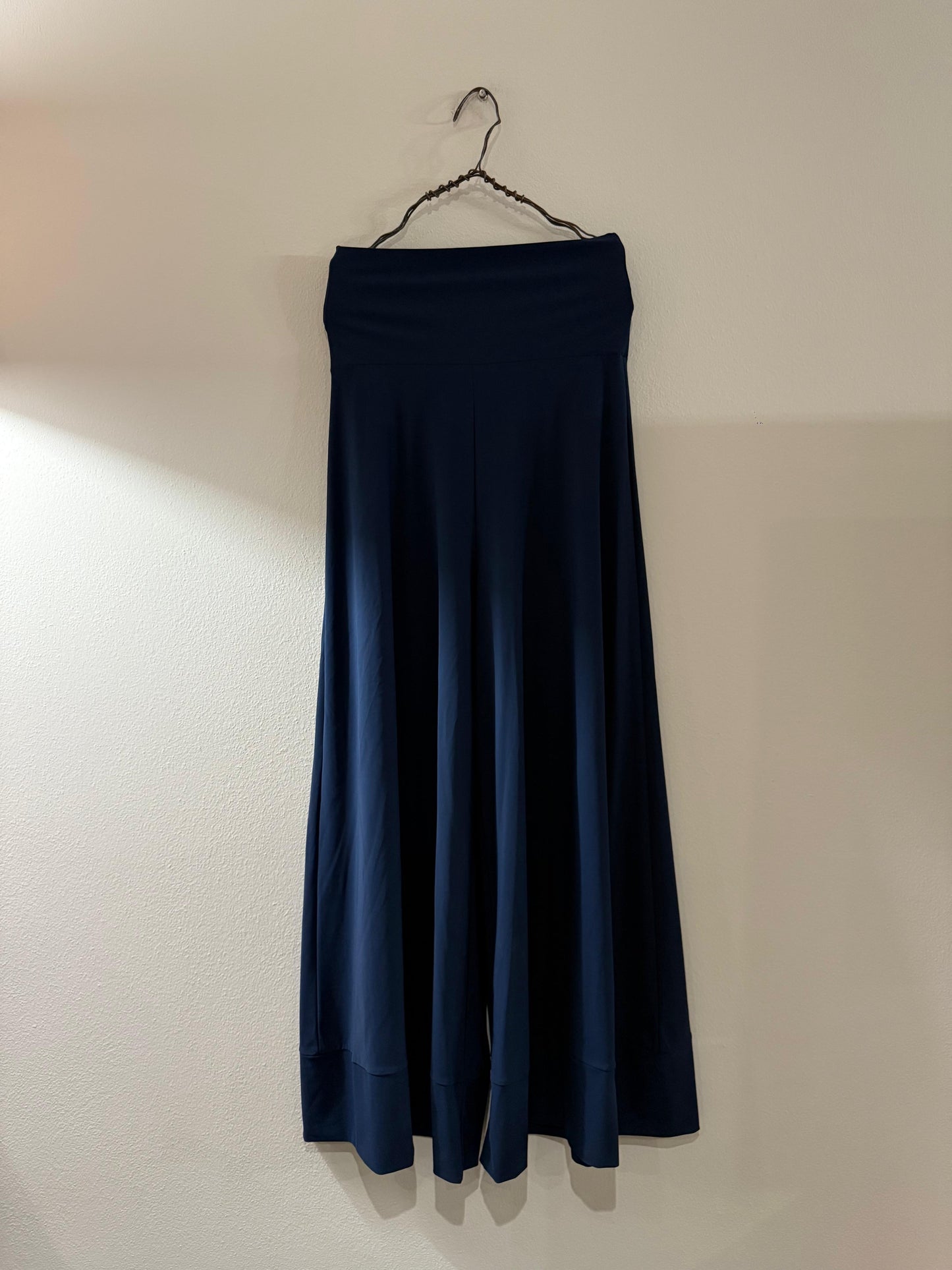 Pantalone Tea