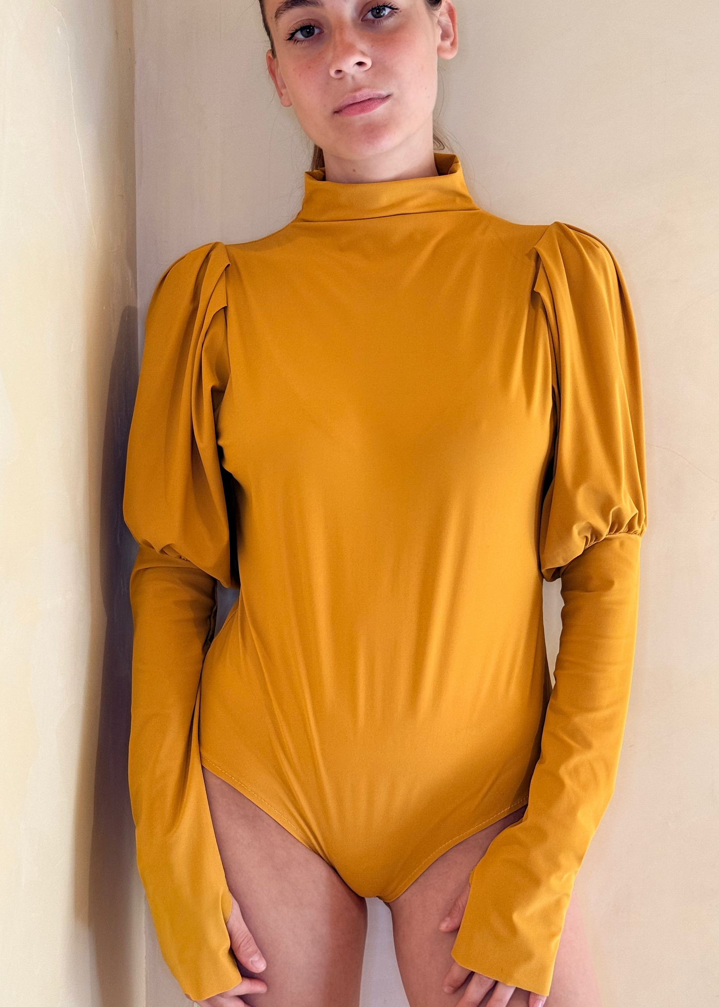 Body Mavi
